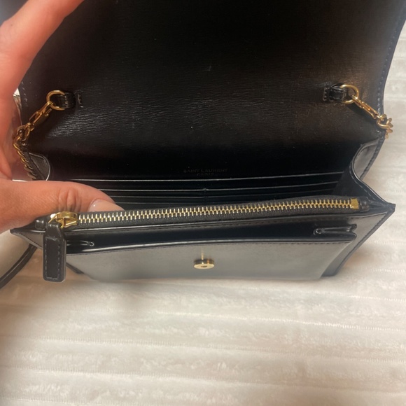 YSL SUNSET CHAIN WALLET IN SMOOTH LEATHER - Picture 5 of 5